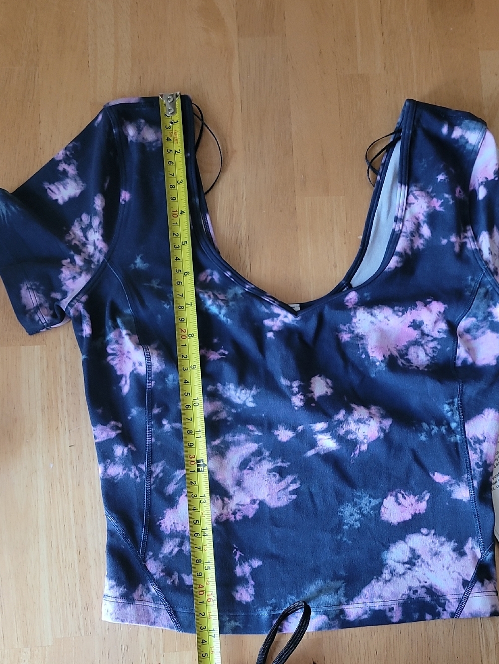 lululemon athletica Align Tee - Picture 7 of 8